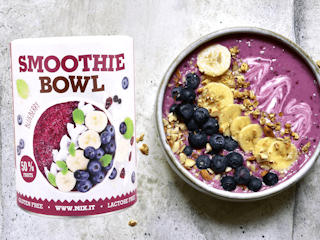 Smoothie Bowl od Mixit - porcja owoców.