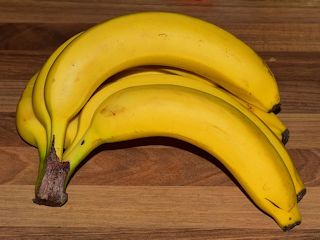 Korzyści z jedzenia bananów + przepis na shake.